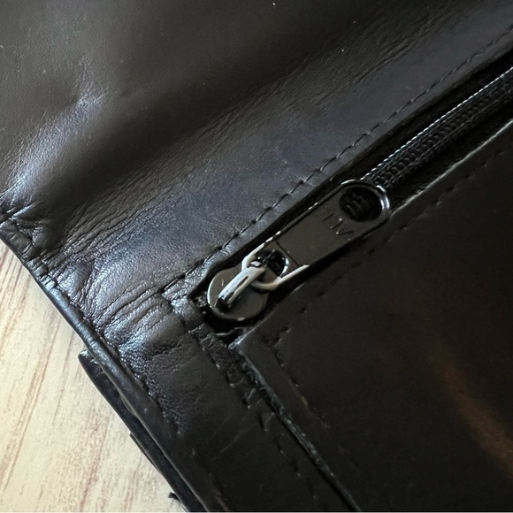 VINTAGE Preowned Black Esprit Genuine Leather Wallet D1 - Picture 5 of 7
